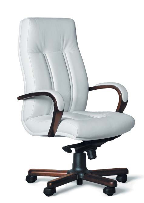 
					Кресло для руководителя Босс D100